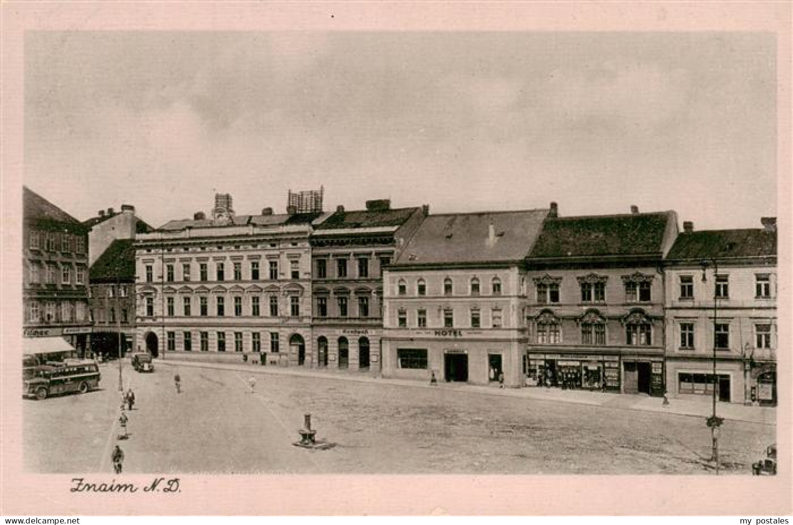 73889189 Znaim Znojmo CZ Marktplatz Zentrum  - Czech Republic