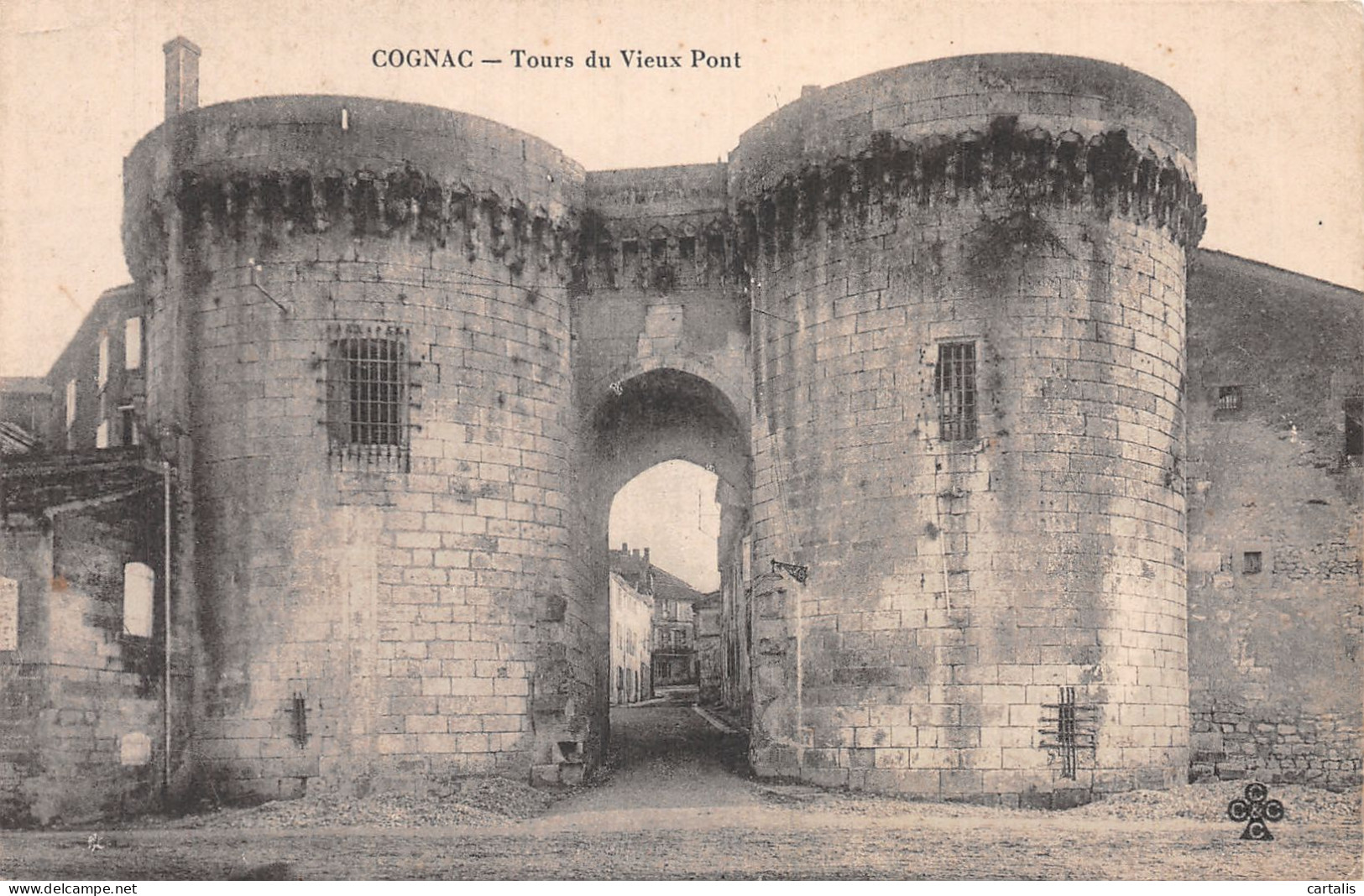 16-COGNAC-N° 4402-E/0195 - Cognac