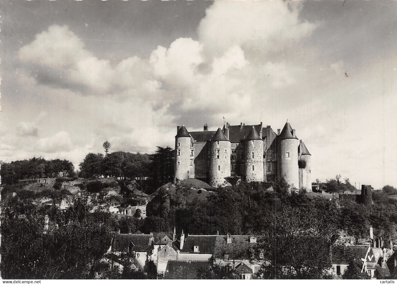 37-LUYNES LE CHATEAU-N° 4403-D/0243 - Luynes
