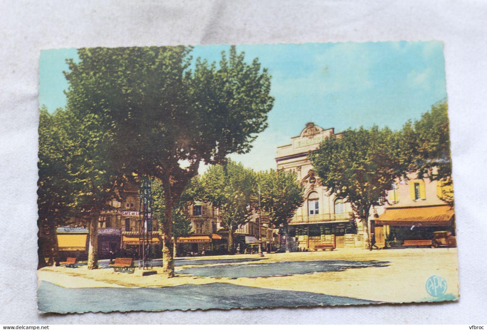 Alès, Place De L'hôtel De Ville Et Le Théâtre, Gard 30 - Alès