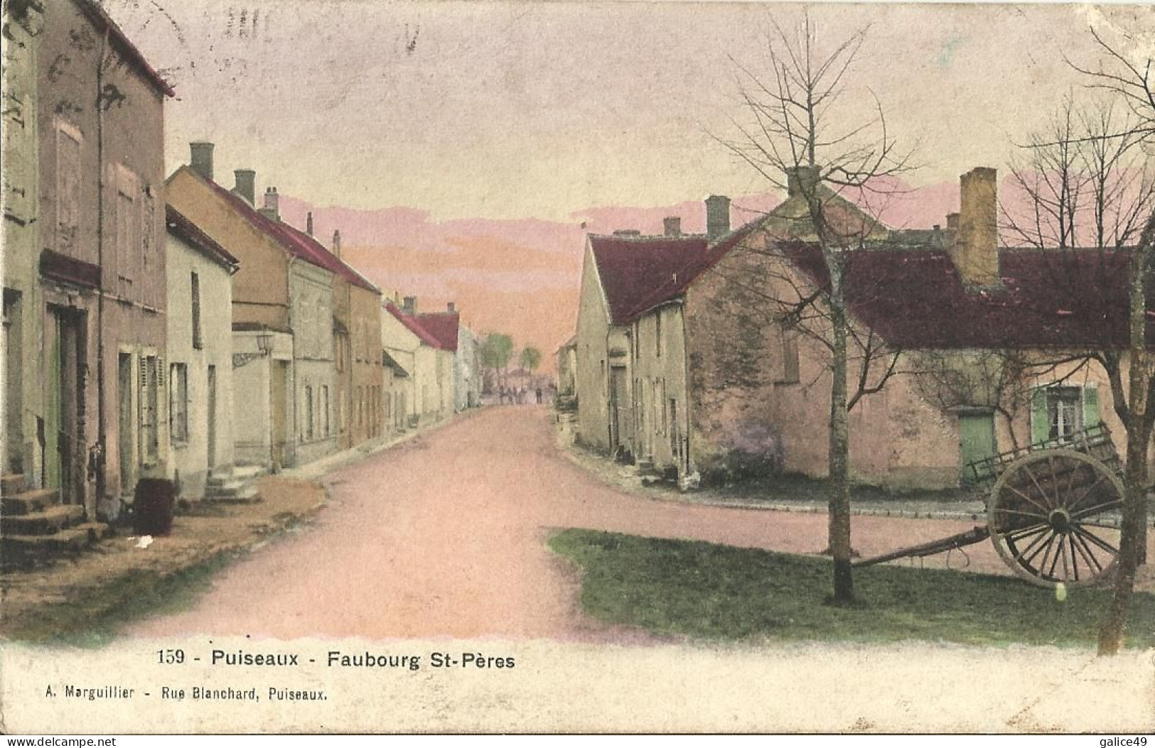 8421 - CPA Puisseaux - Faubourg St Père - Puiseaux