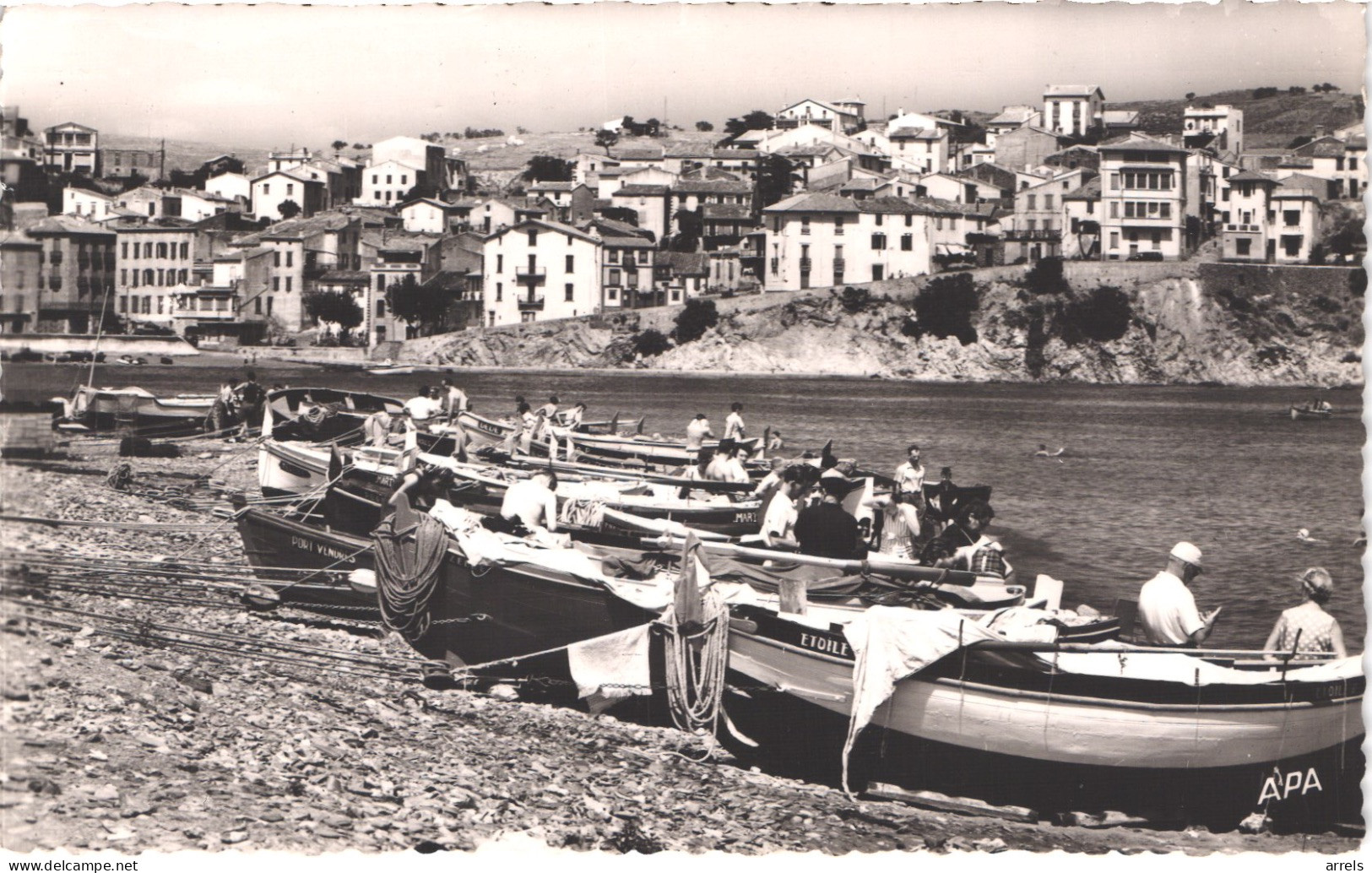 FR66 BANYULS SUR MER - APA 103 - Un Coin De La Plage - Barques De Pêche - Animée  - Belle - Banyuls Sur Mer