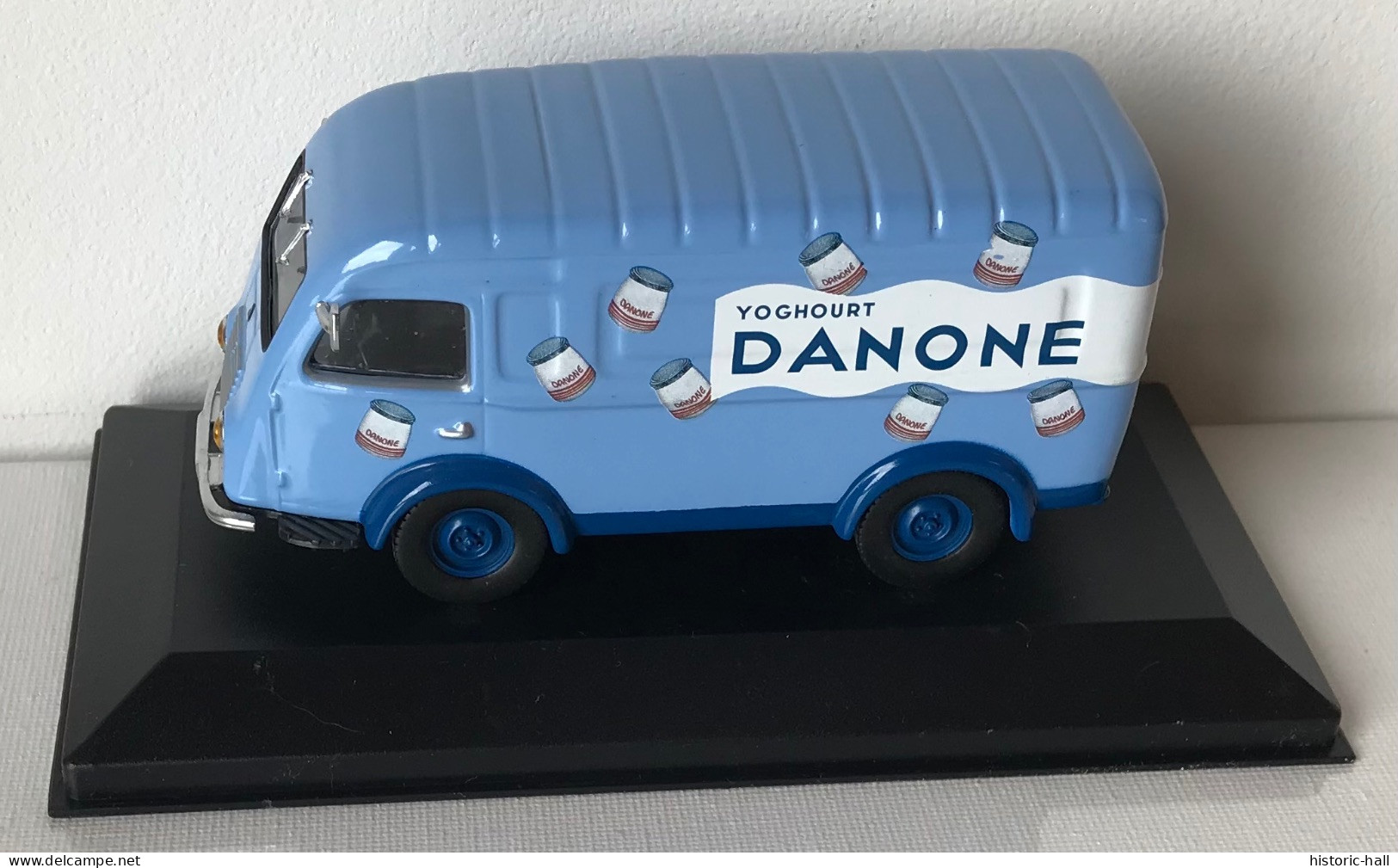 IXO - RENAULT 1000kg Danone - Ixo