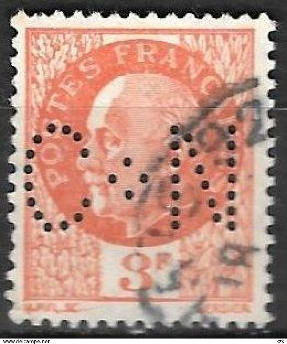 977	N°	521	Perforé	-	C*N 306	-	CREDIT DU NORD - Used Stamps