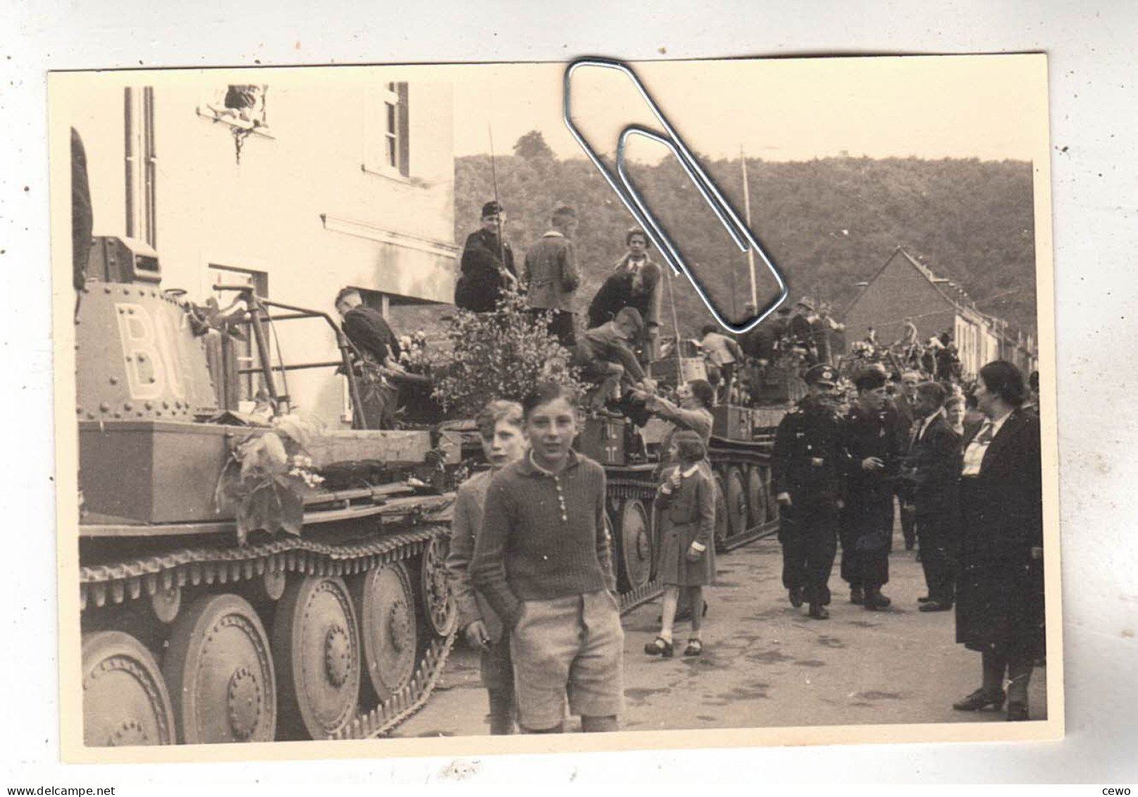 PHOTO CHAR TANK INVASION ALLEMANDE EN AUTRICHE  UN CHAR 38 (T) - Guerra, Militares