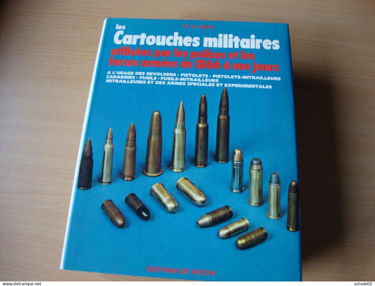 Les Cartouches Militaires (P.A. Caiti) - Decotatieve Wapens