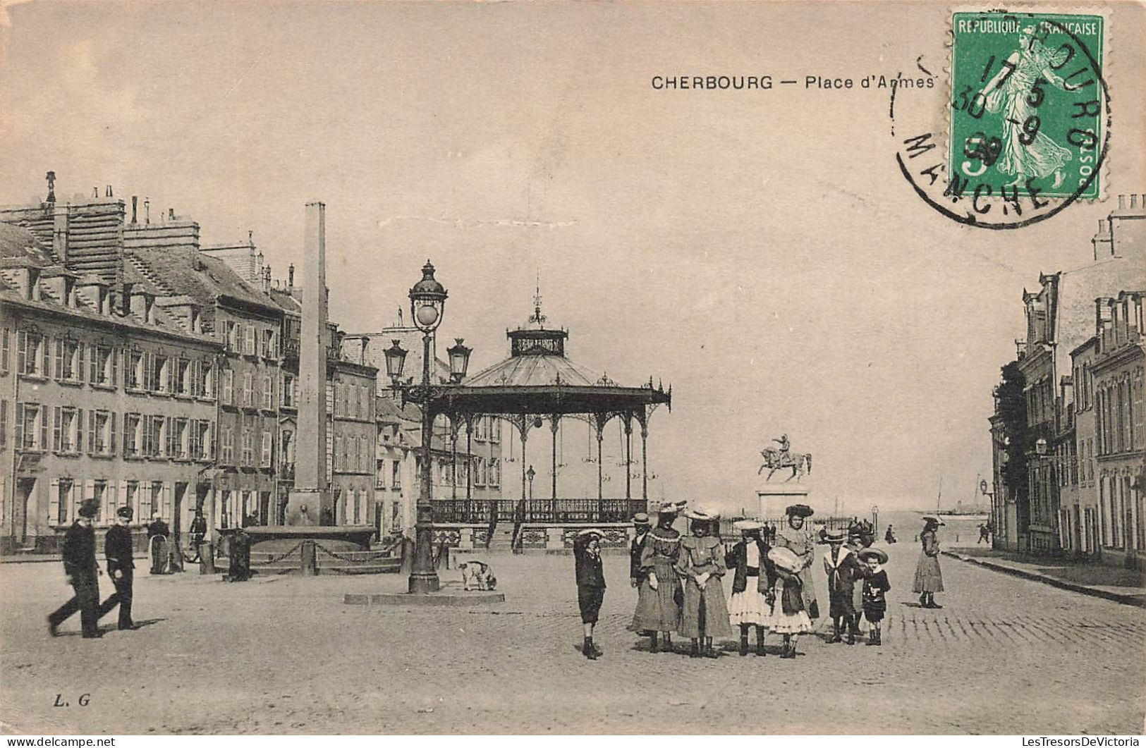 FRANCE - Cherbourg - Vue Sur La Place D'Armes - Vue Générale - Animé - Carte Postale Ancienne - Cherbourg