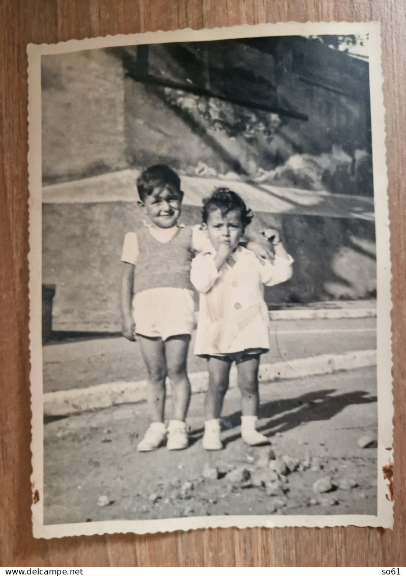 19315.   Fotografia D'epoca  Bambini In Posa Aa '40 Roma - 14x10 - Personas Anónimos