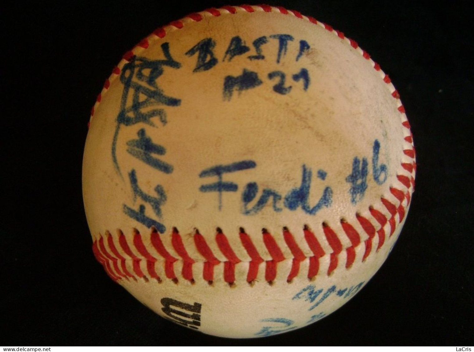 Old American Hand-Signed 11 Baseball Players - Authographs