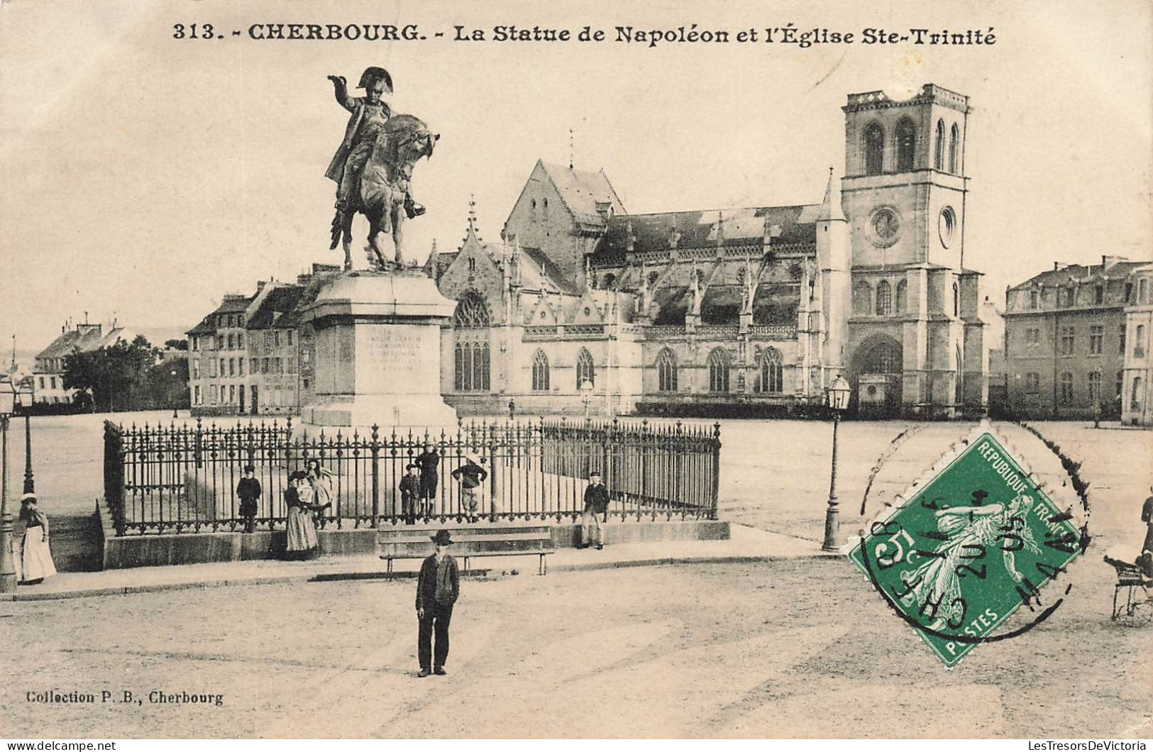 FRANCE - Cherbourg - La Statue De Napoléon Et L'Eglise St Trinité - Vue Générale - Animé - Carte Postale Ancienne - Cherbourg