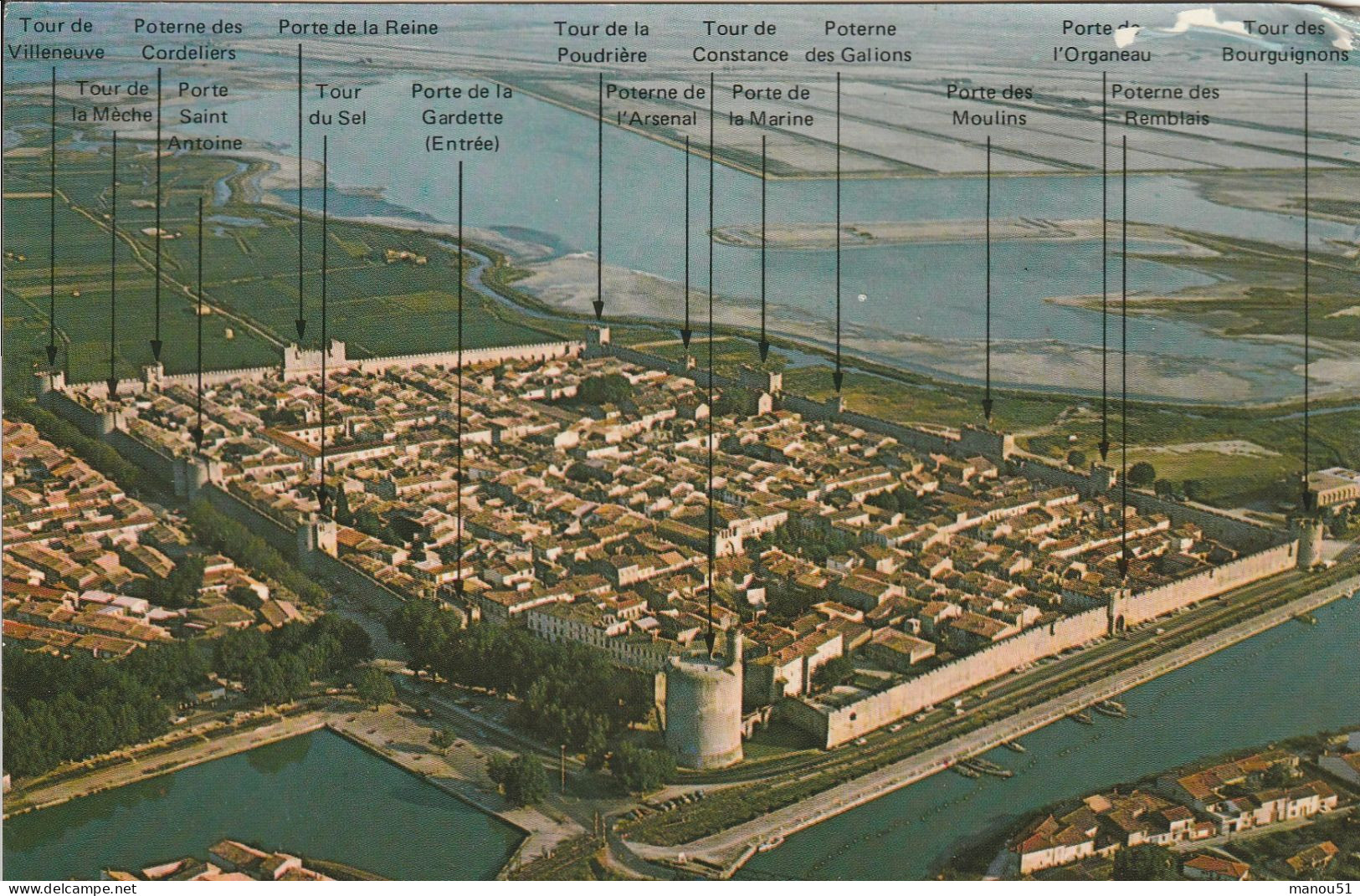 AIGUES MORTES - CPSM :  Vue Aérienne - Aigues-Mortes