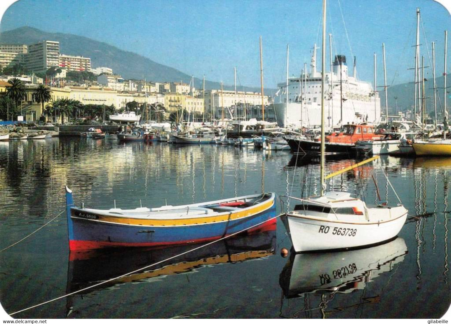 20 - Corse - AJACCIO - Le Bassin Du Port - Ajaccio