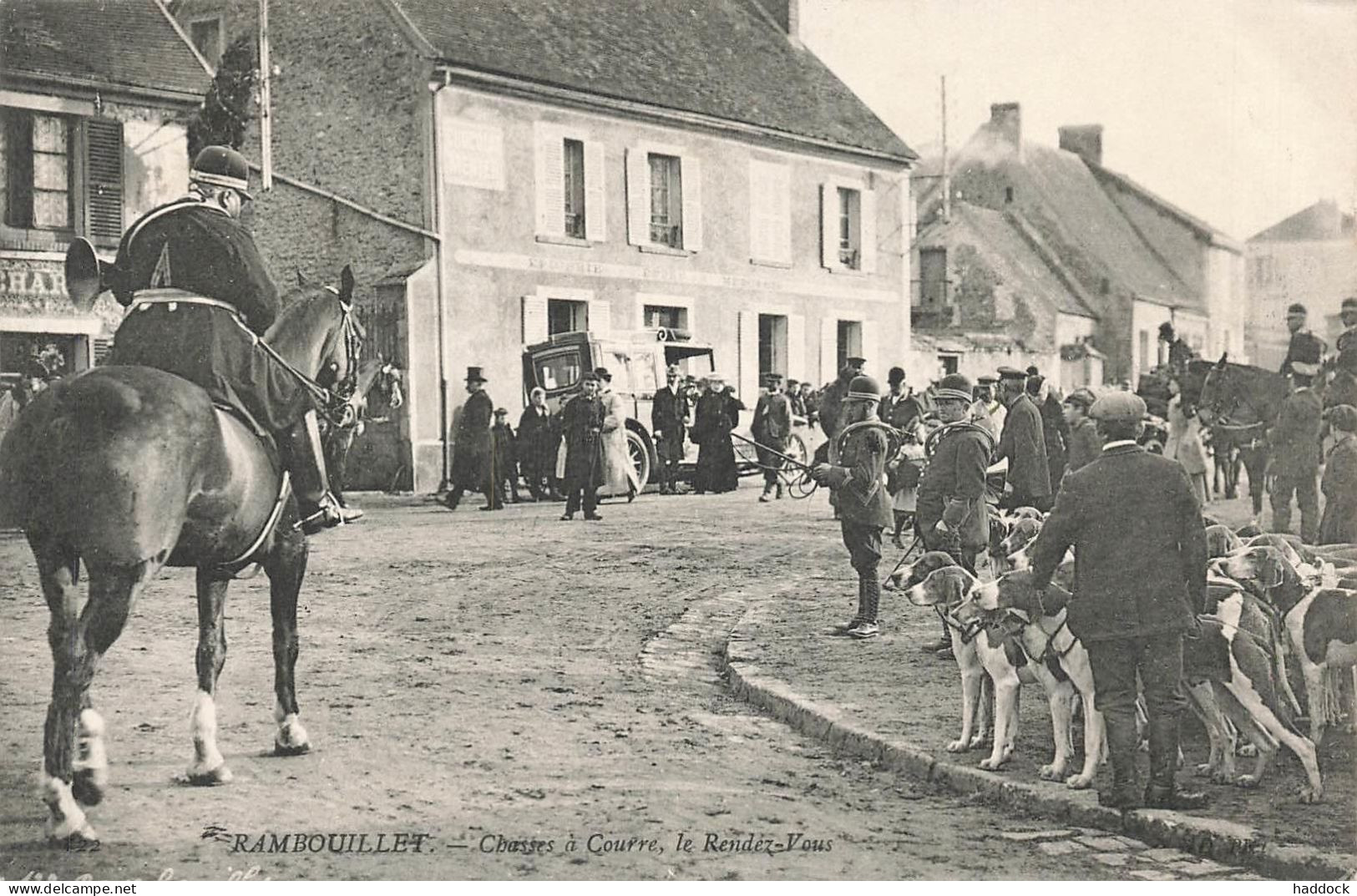 RAMBOUILLET : CHASSES A COURRE LE RENDEZ VOUS - Rambouillet