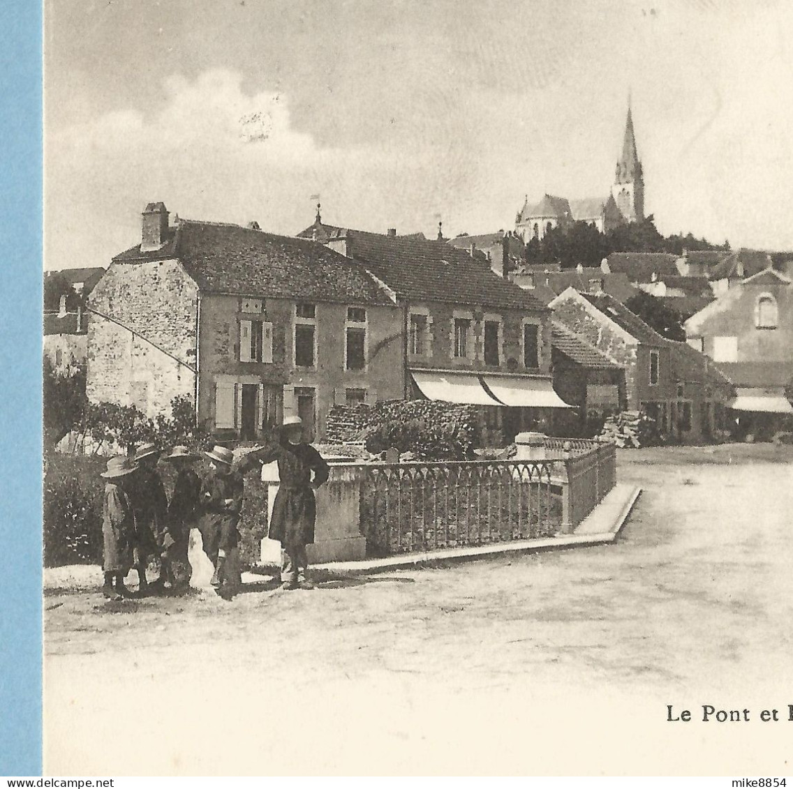 1899  CPA  FAYL-BILLOT  (Haute-Marne)  Le Pont Et Rue Du Vaux  -  Enfants  +++++++ - Fayl-Billot