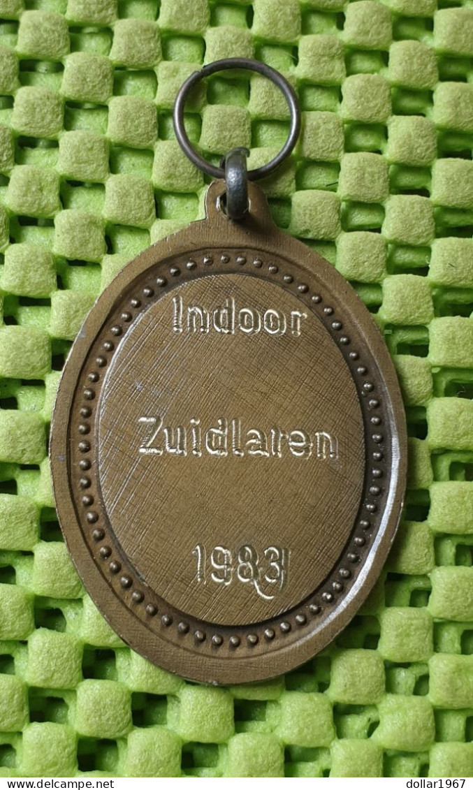 Medaile :  Indoor Zuidlaren 1983 , Schoonheid Fouttje -  Original Foto  !!  Medallion  Dutch - Otros & Sin Clasificación