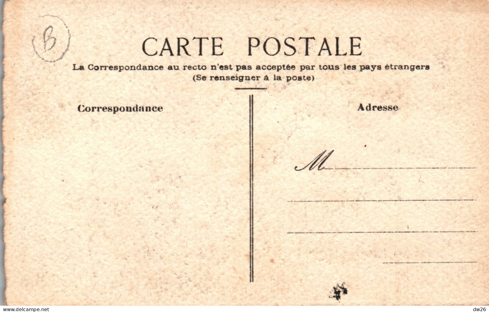 Illustration Non Signée (A La Manière D'Hansi) Enfants Alsaciens: Le Cirage Des Chaussures Le Samedi, Carte Non Circulée - 1900-1949