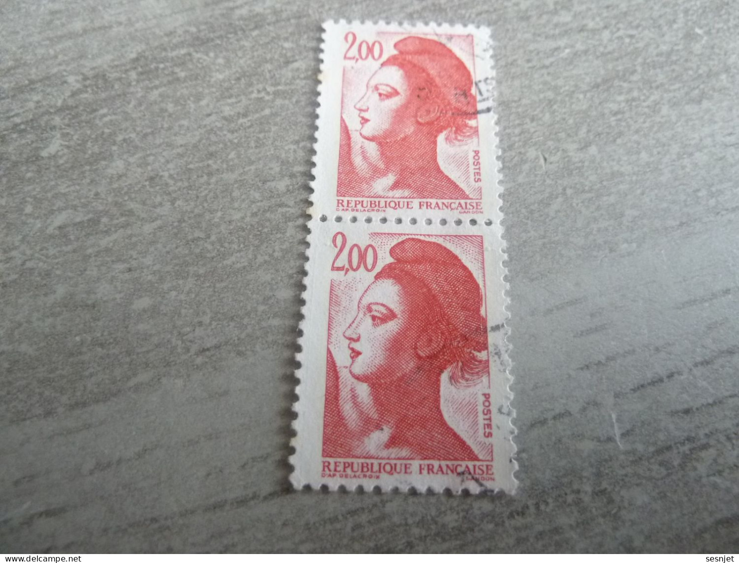 Liberté De Gandon - 2f. - Yt 2274 - Rouge - Double Oblitérés - Année 1983 - - 1982-1990 Vrijheid Van Gandon