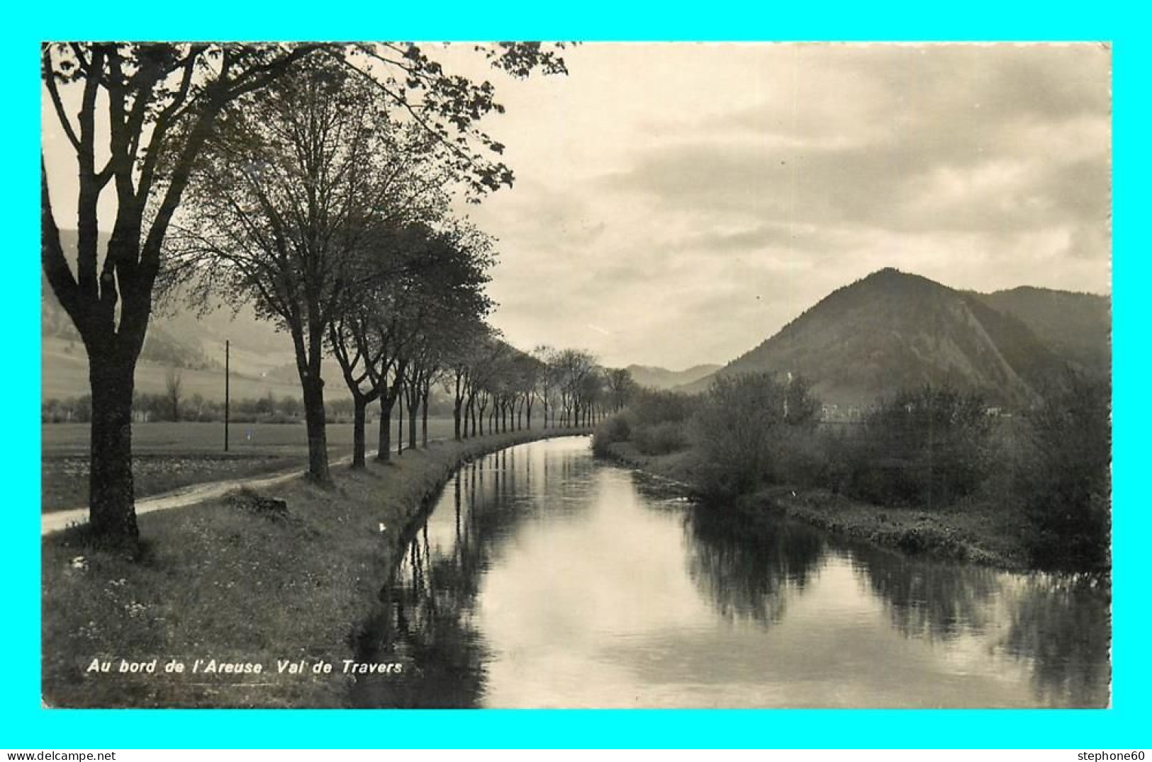 A810 / 105 Suisse Au Bord De L'Areuse Val De Travers - Avers