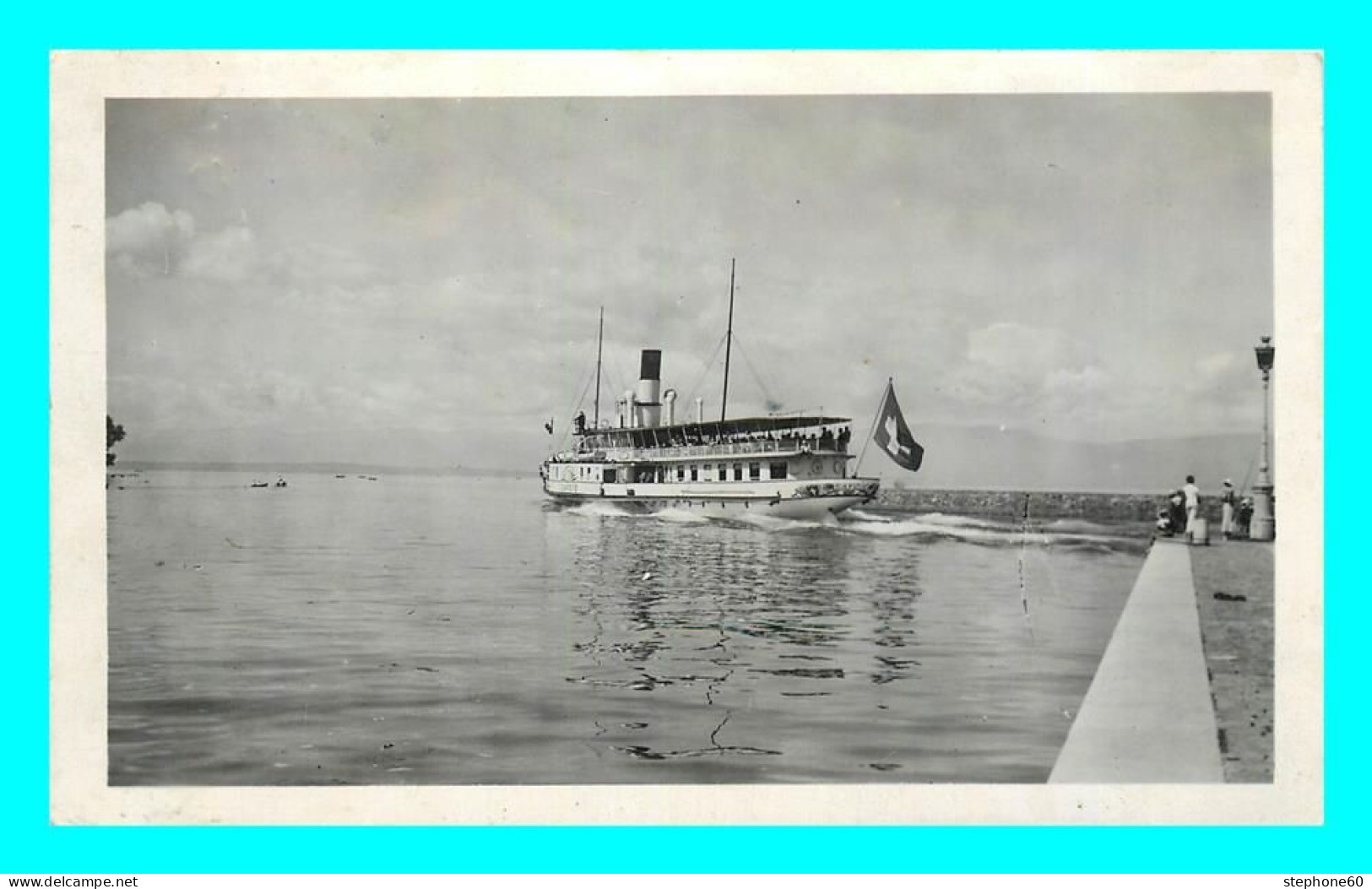 A808 / 171 74 - THONON LES BAINS Bateau SAVOIE Sortant Du Port - Thonon-les-Bains