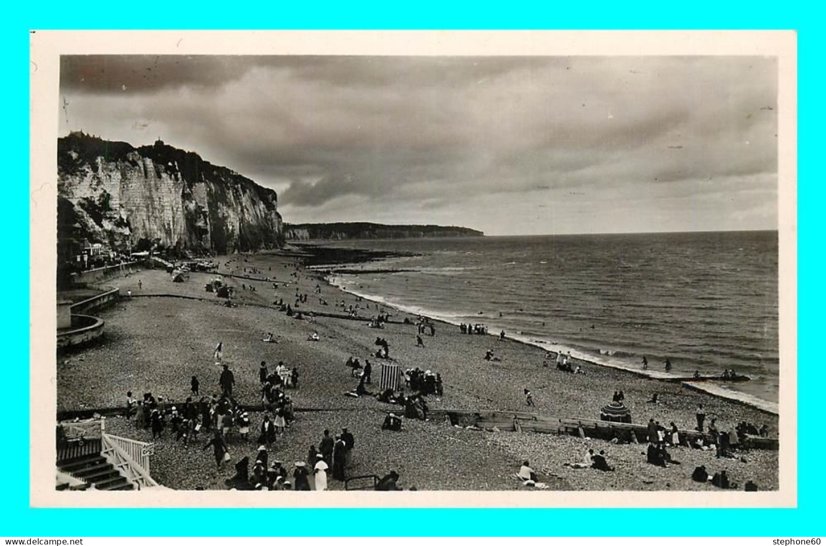 A808 / 097 76 - DIEPPE Vue Vers Les Falaises - Dieppe