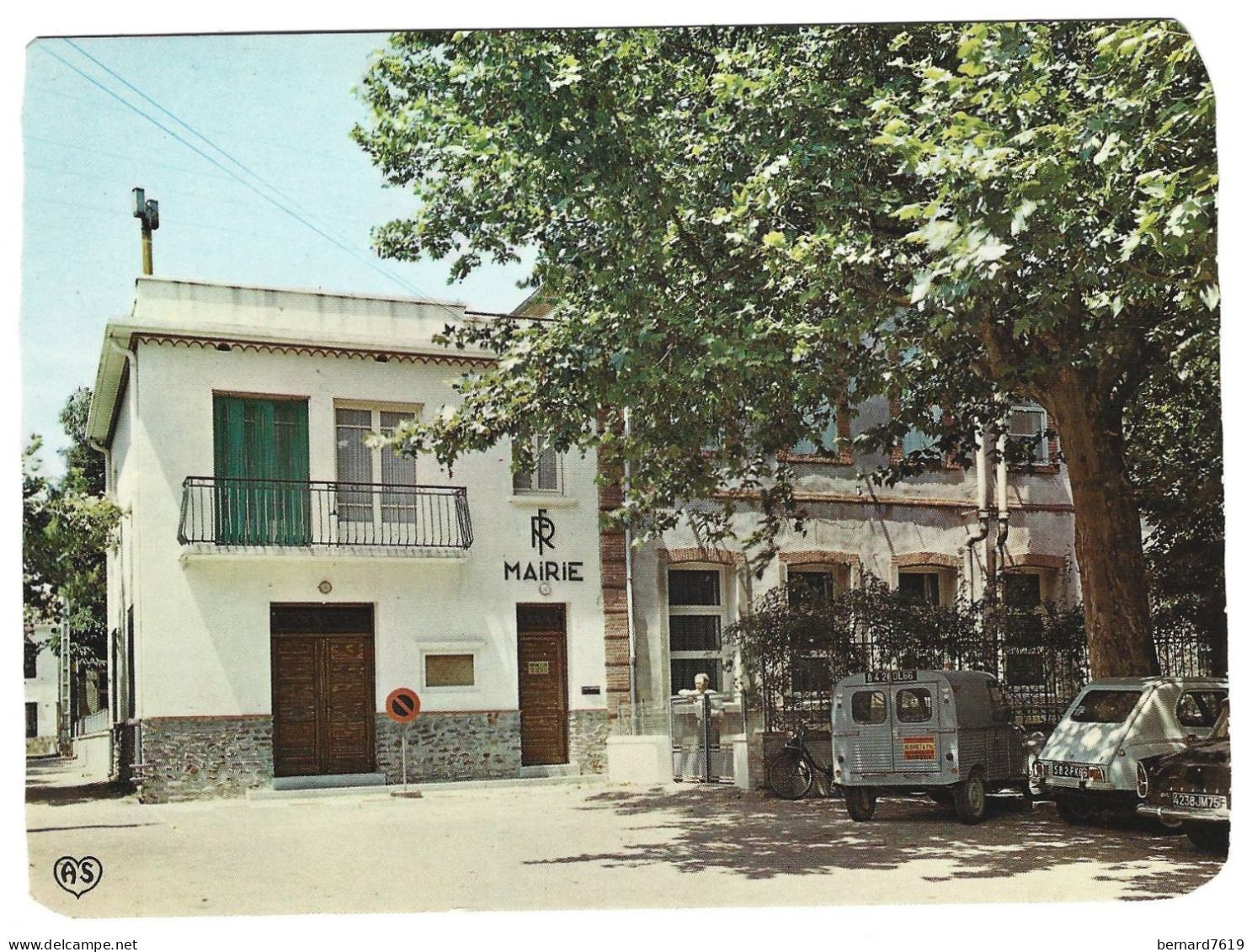 66 Sorede - La Mairie Et Les Ecoles -   - Auto Citroen 2 Cv - Otros & Sin Clasificación