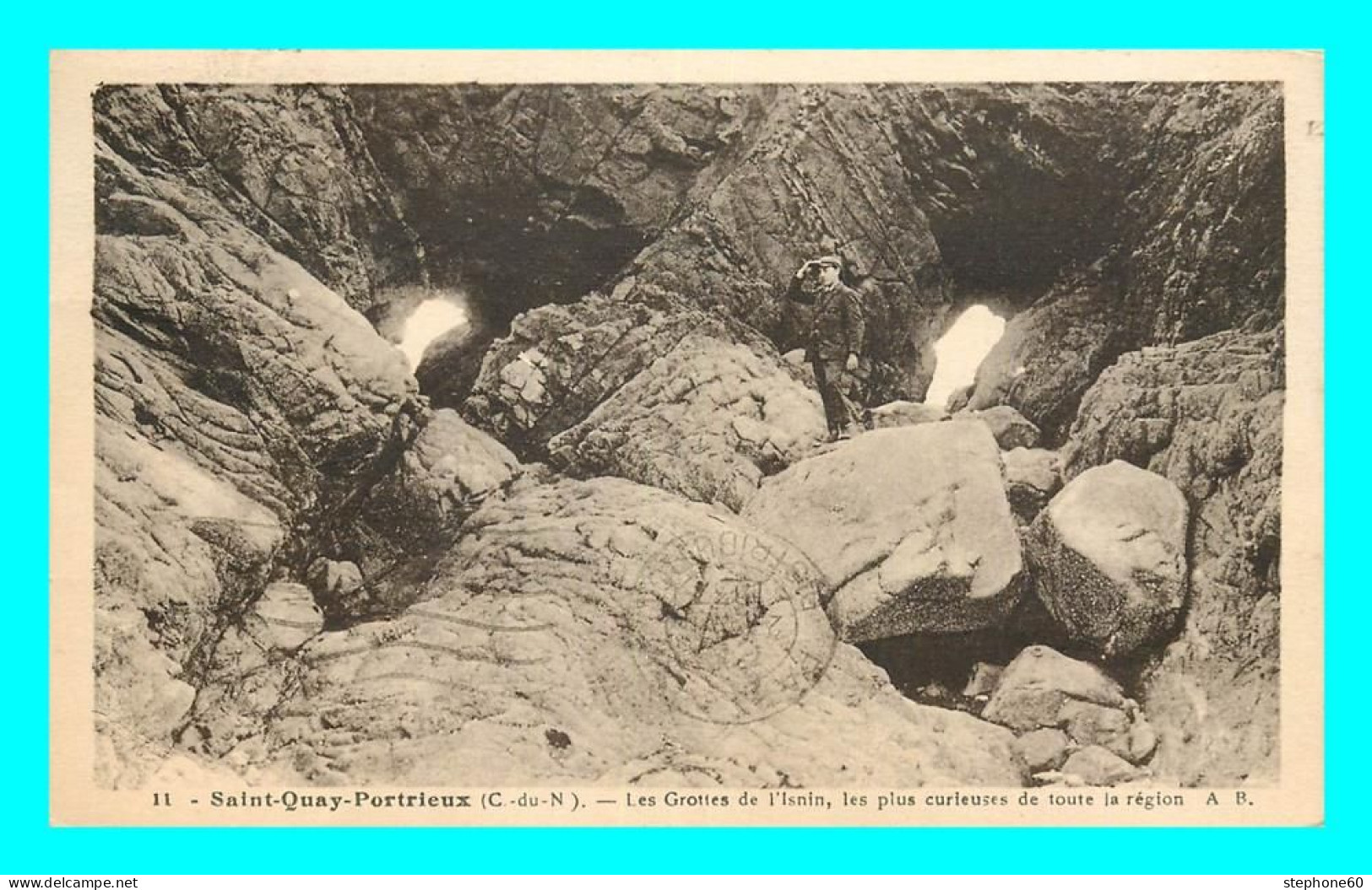 A814 / 353 22 - SAINT QUAY PORTRIEUX Grottes De L'Isnin - Saint-Quay-Portrieux
