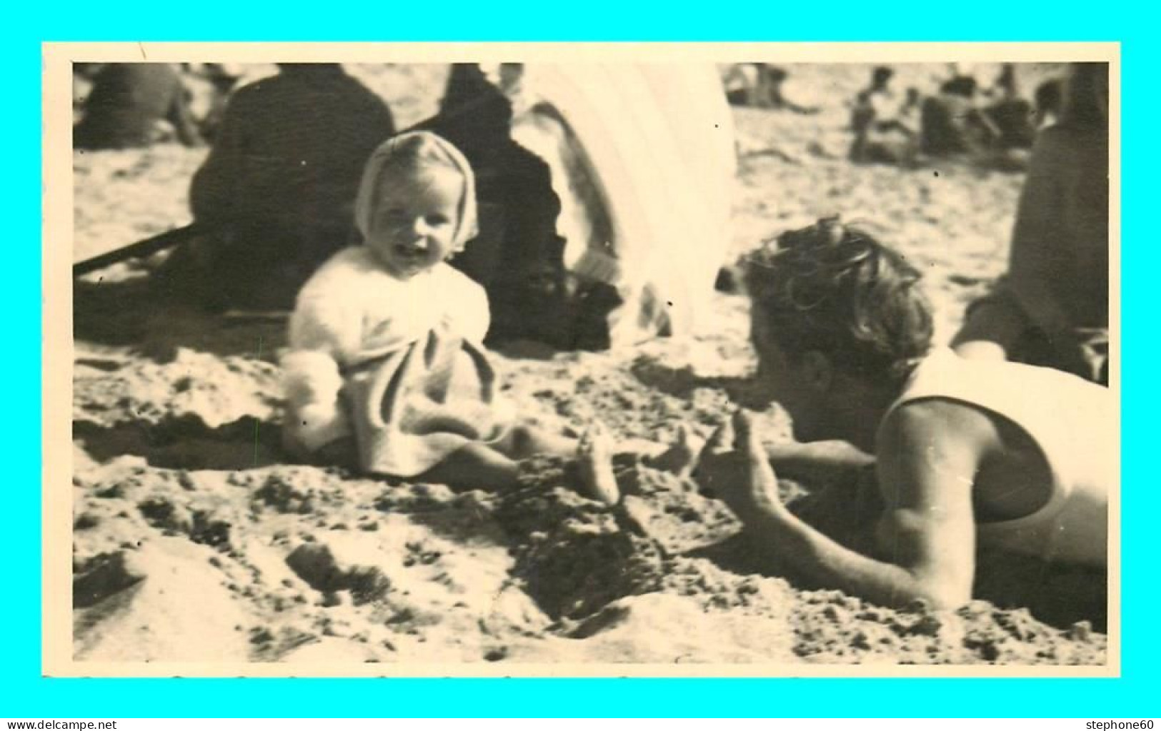 A811 / 257 Photo Bébé à La Plage - Anonyme Personen