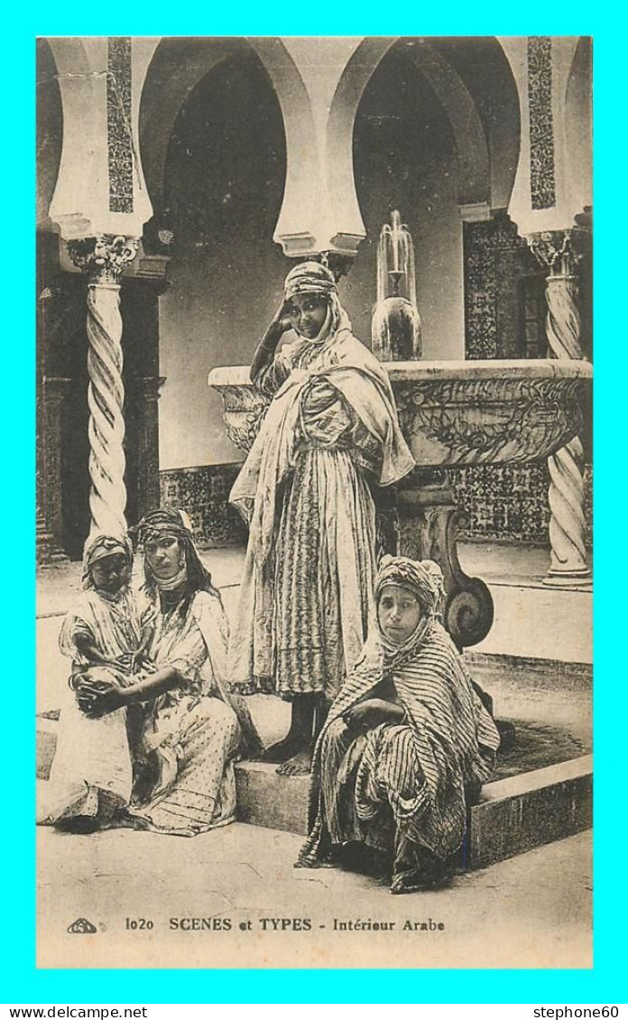 A813 / 665 SCENES ET TYPES Intérieur Arabe - Scènes & Types