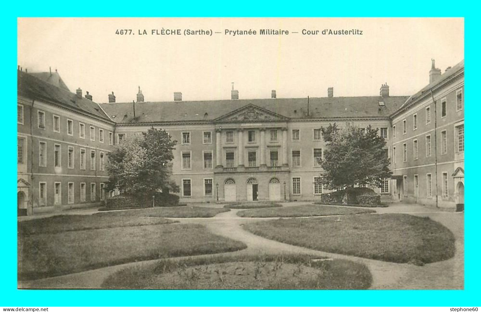 A818 / 491 72 - LA FLECHE Prytanée Militaire Cour D'Austerlitz - La Fleche