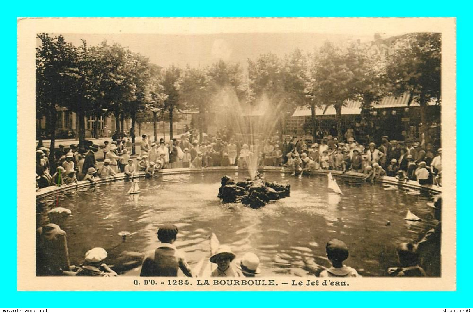 A820 / 329 63 - LA BOURBOULE Le Jet D'Eau - La Bourboule