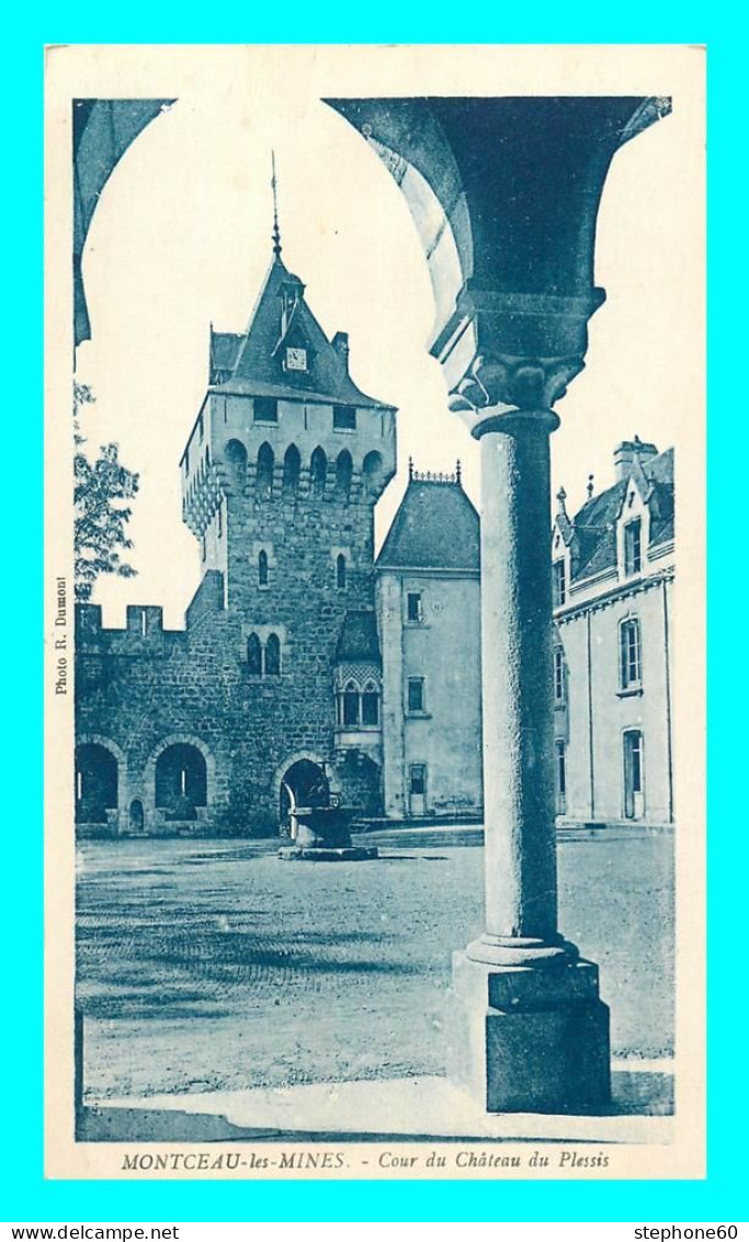 A819 / 609 71 - MONTCEAU LES MINES Cour Du Chateau Du Plessis - Montceau Les Mines