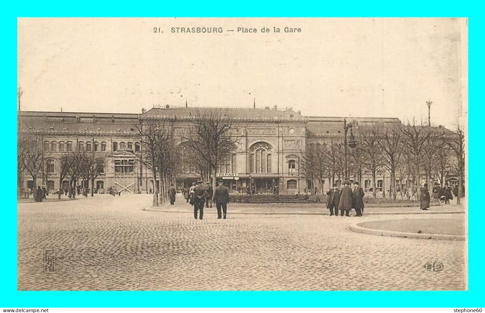 A828 / 083 67 - STRASBOURG Place De La Gare - Strasbourg