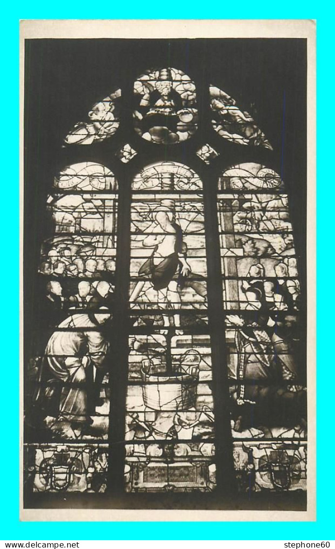 A829 / 537  Carte PHOTO Vitrail - Eglises Et Couvents