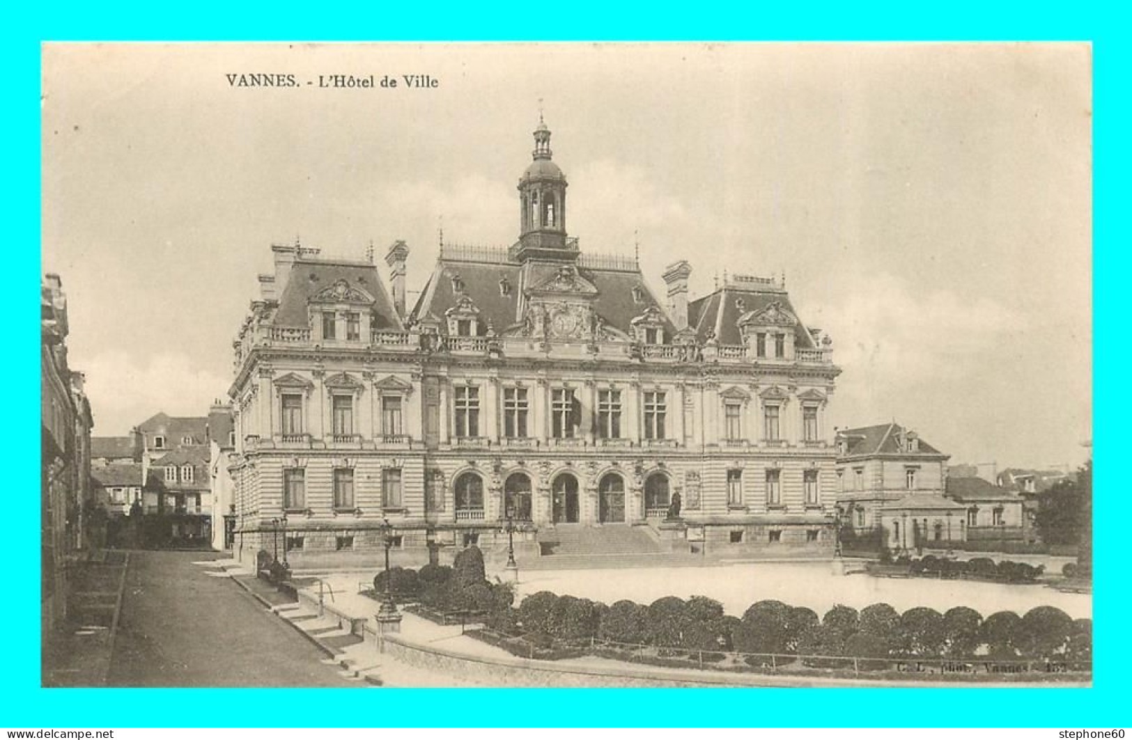 A827 / 103 56 - VANNES Hotel De Ville - Vannes