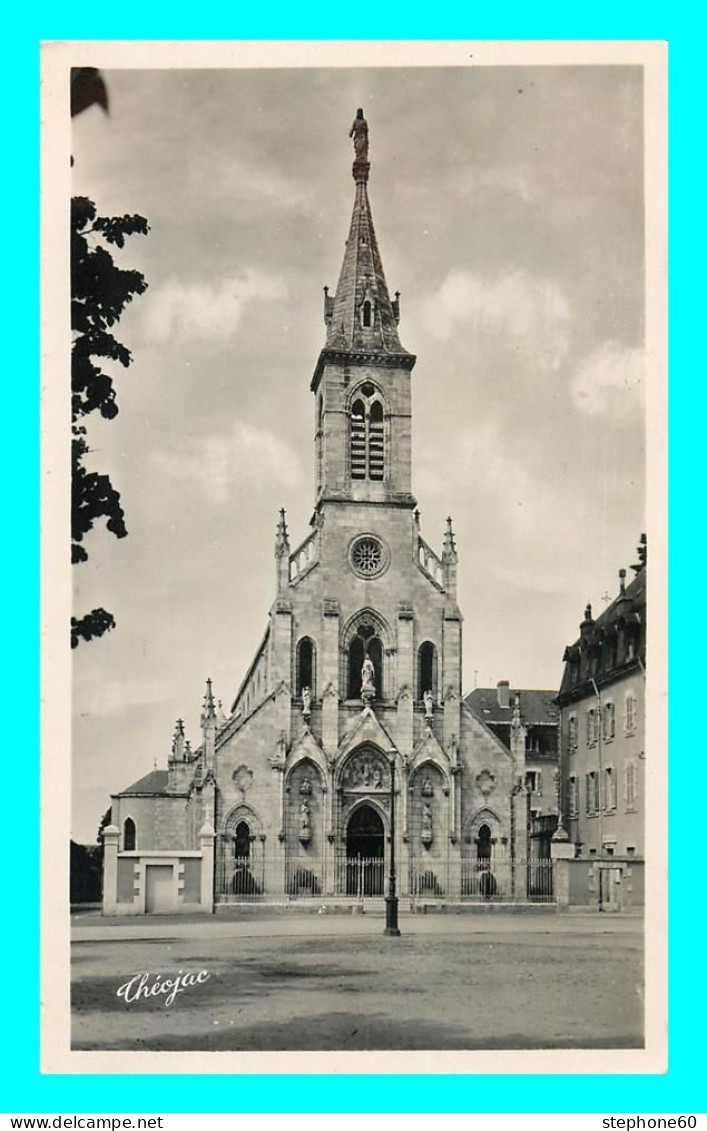 A831 / 411 36 - ISSOUDUN Baslique Notre Dame Du Sacré Coeur - Issoudun