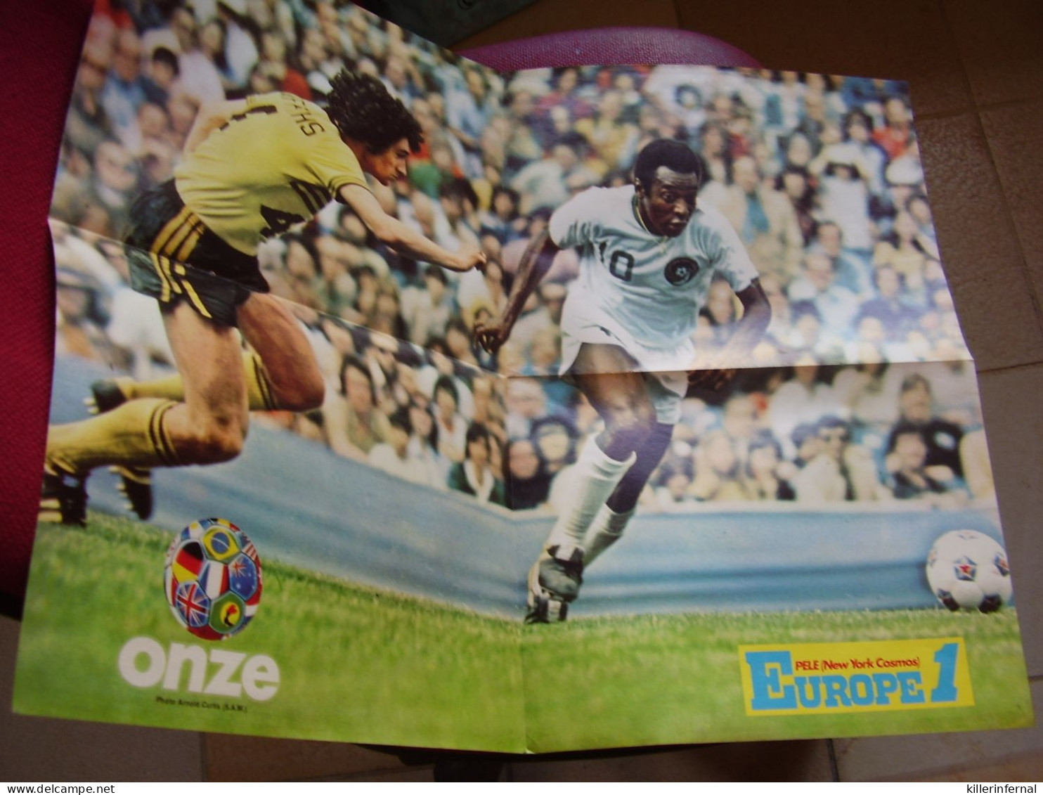 Old Poster  Affiche Sport Football  Onze - Europe 1 Recto Verso *** Pele Au Cosmos Et Match VVV - PSV *** - Manifesti