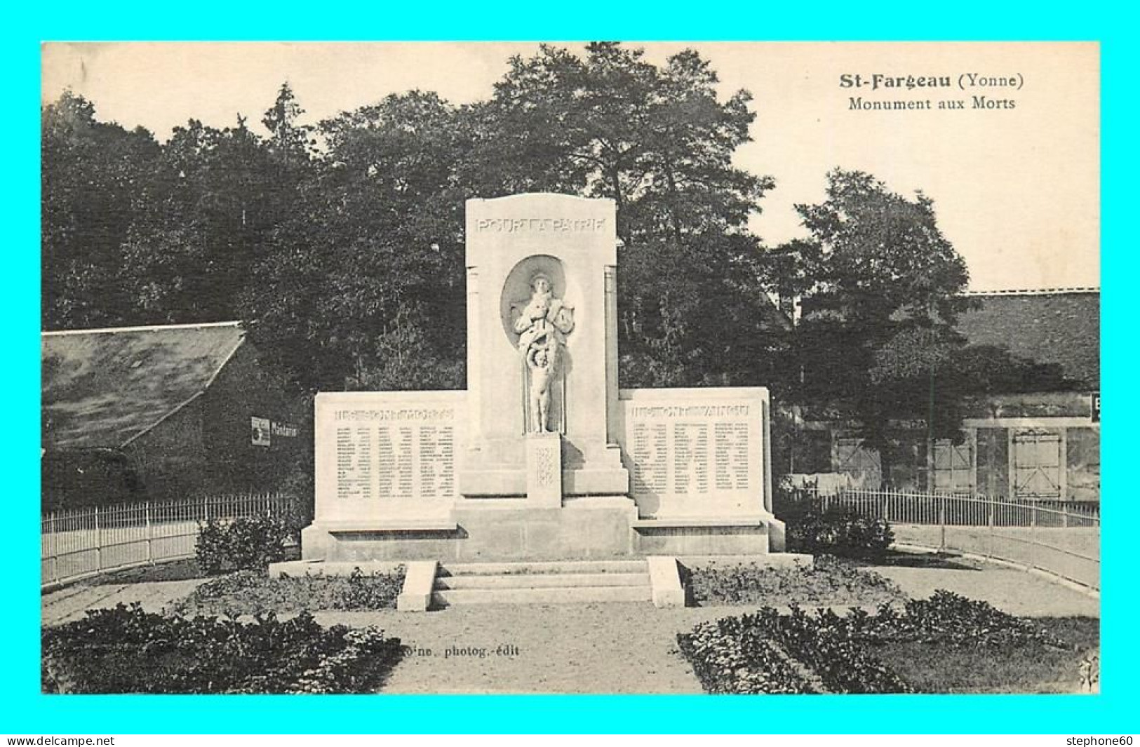 A835 / 219 89 - SAINT FARGEAU Monument Aux Morts - Saint Fargeau