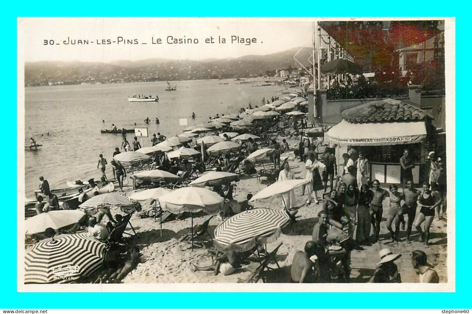 A832 / 543 06 - JUAN LES PINS Casino Et La Plage - Juan-les-Pins