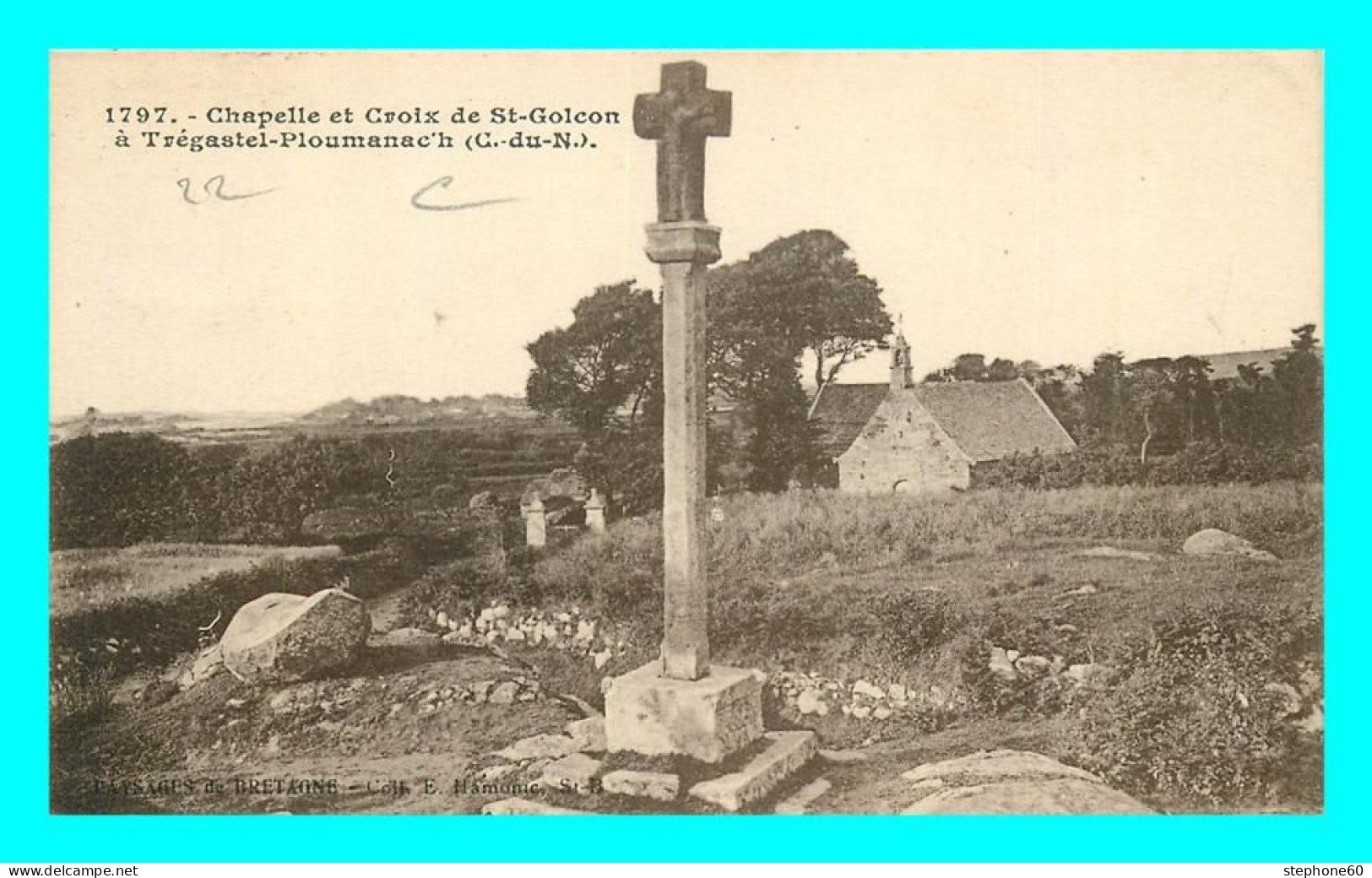 A837 / 199 22 - Chapelle Et Croix De St Golcon à Tregastel Ploumanac'h - Trégastel