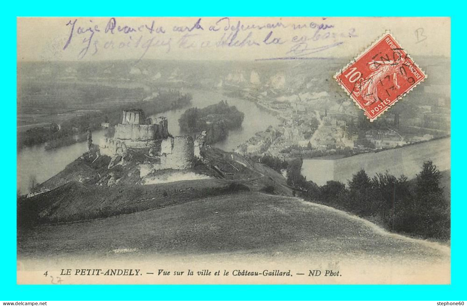 A834 / 277 27 - LE PETIT ANDELY Vue Sur La Ville Et Chateau Gaillard - Les Andelys