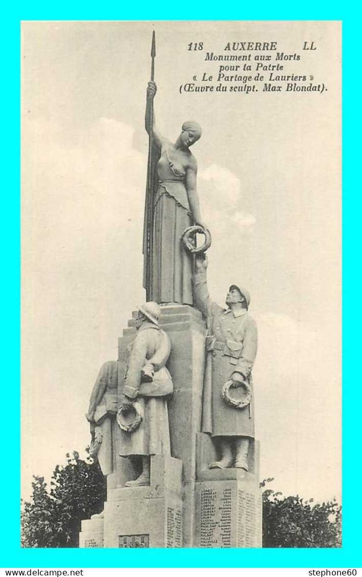 A837 / 561 89 - AUXERRE Monument Aux Morts Pour La Patrie - Auxerre