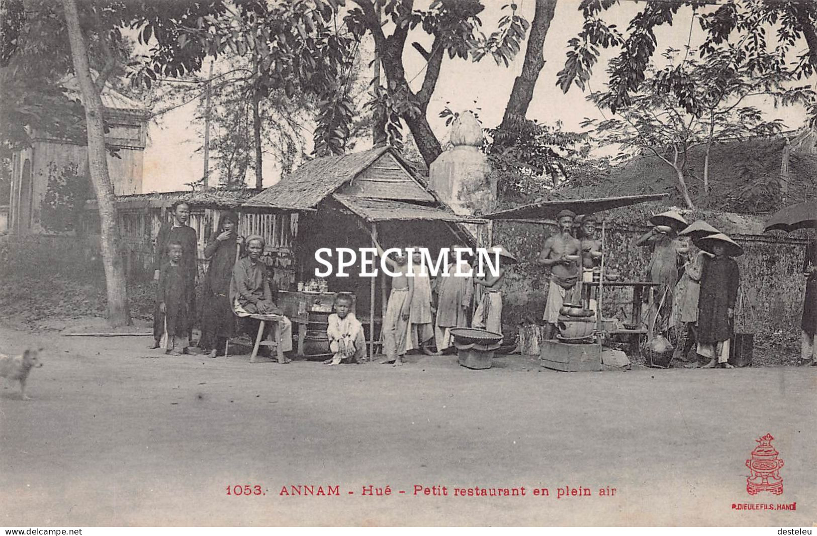 Petit Restaurant En Plein Air - Annam - Vietnam - Viêt-Nam