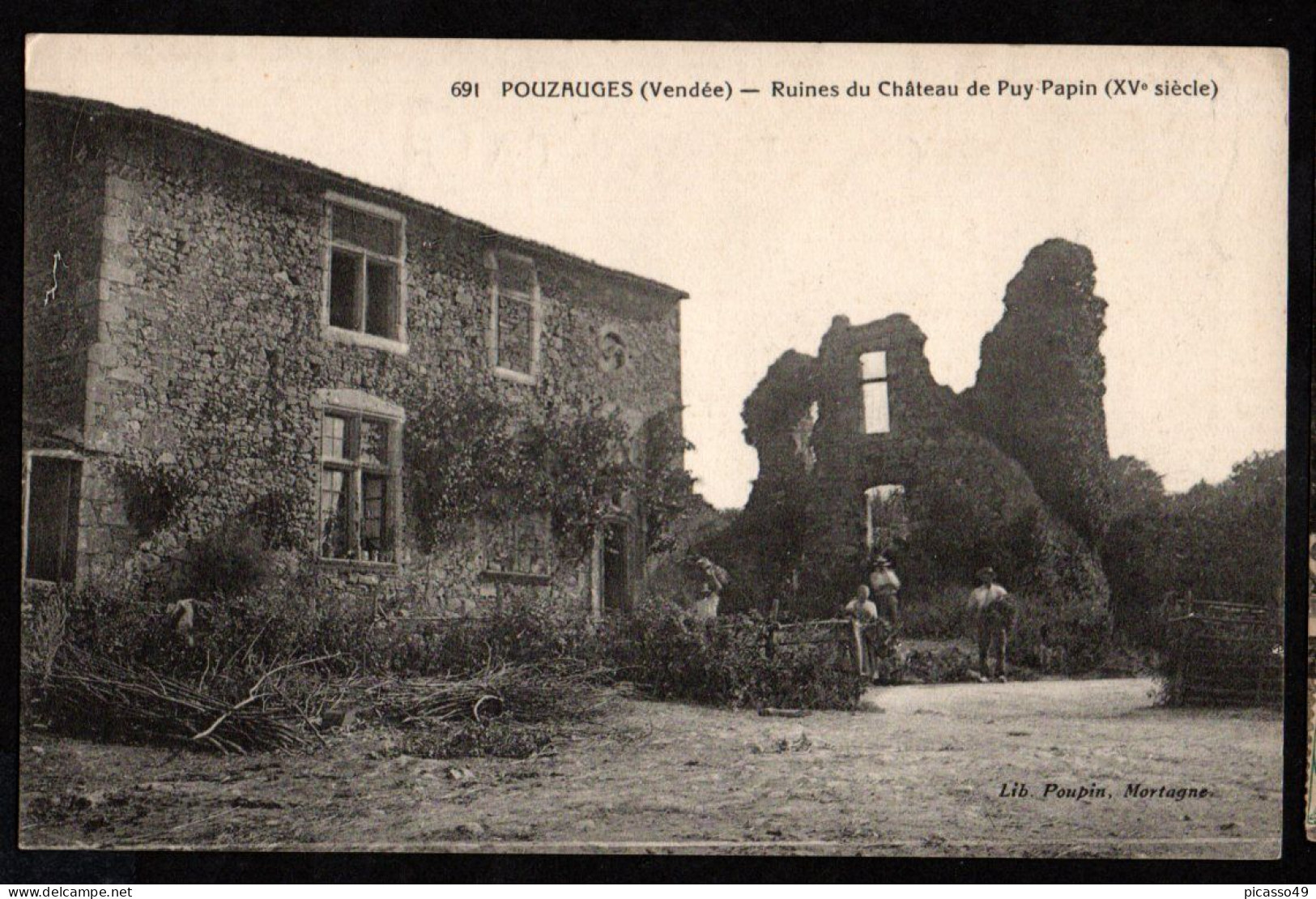 Vendée , Pouzauges , Ruine Du Château De Puy Papin - Pouzauges