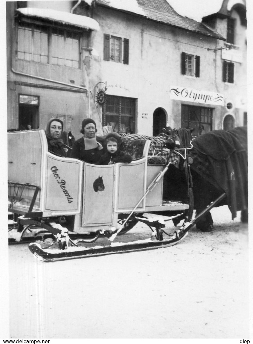 Photographie Photo Vintage Snapshot Charrette Balade Promenade Famille Horse  - Anonyme Personen