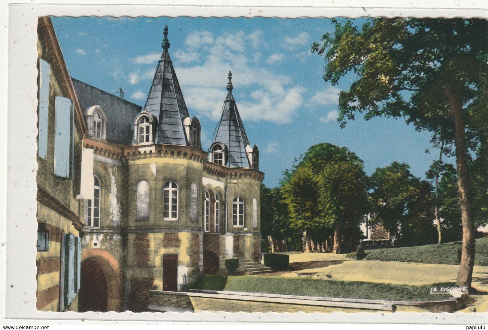 49 DEPT 28 : édit. La Cigogne : Dreux La Chapelle Saint Louis , Les Jardins De L'ancien Evêché - Dreux