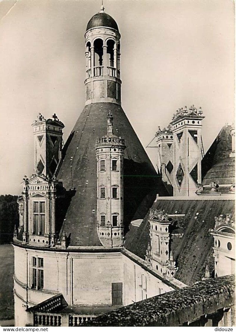 41 - Chambord - Le Château - Vue Sur La Tour Nord-Est - Carte Dentelée - CPSM Grand Format - Voir Scans Recto-Verso - Chambord