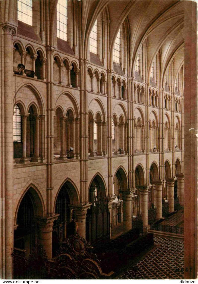 02 - Laon - Intérieur De La Cathédrale Notre Dame - Le Cœur Et La Nef - CPM - Voir Scans Recto-Verso - Laon