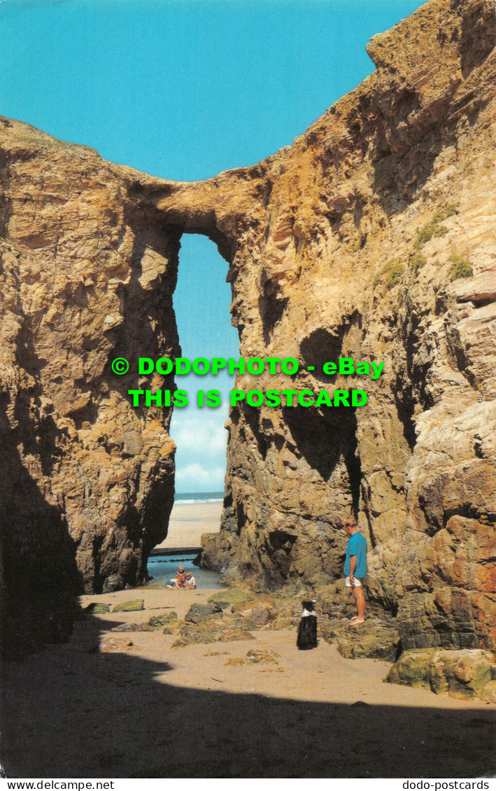 R498641 Perranporth. Natural Arch. Postcard - World