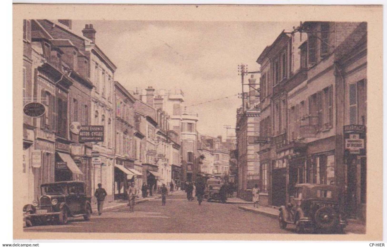 27 - EURE - EVREUX - LA RUE DU DOCTEUR OURSEL - LA POSTE PTT - Evreux