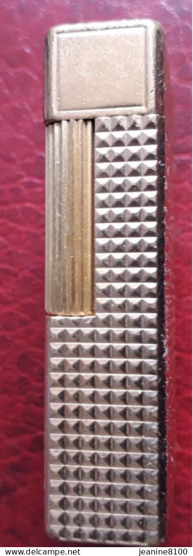 Briquet Dupont plaqué Or 20 Micron